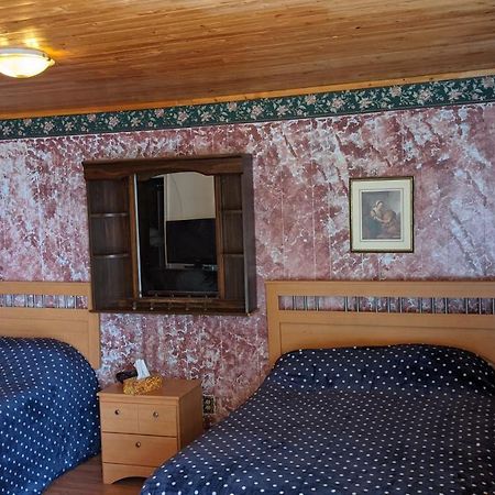 Balgonie Motel Motor Inn Pilot Butte Eksteriør billede